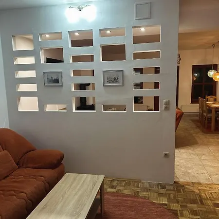 Apartman Moon Vlasic * Sisava